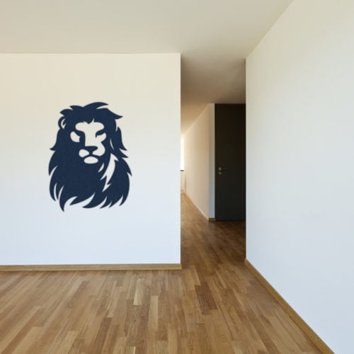 felty Filz Figur zur Wandgestaltung Wohnraum Modell Löwe Größe L Farbe A82 stahlblau Szene 01
